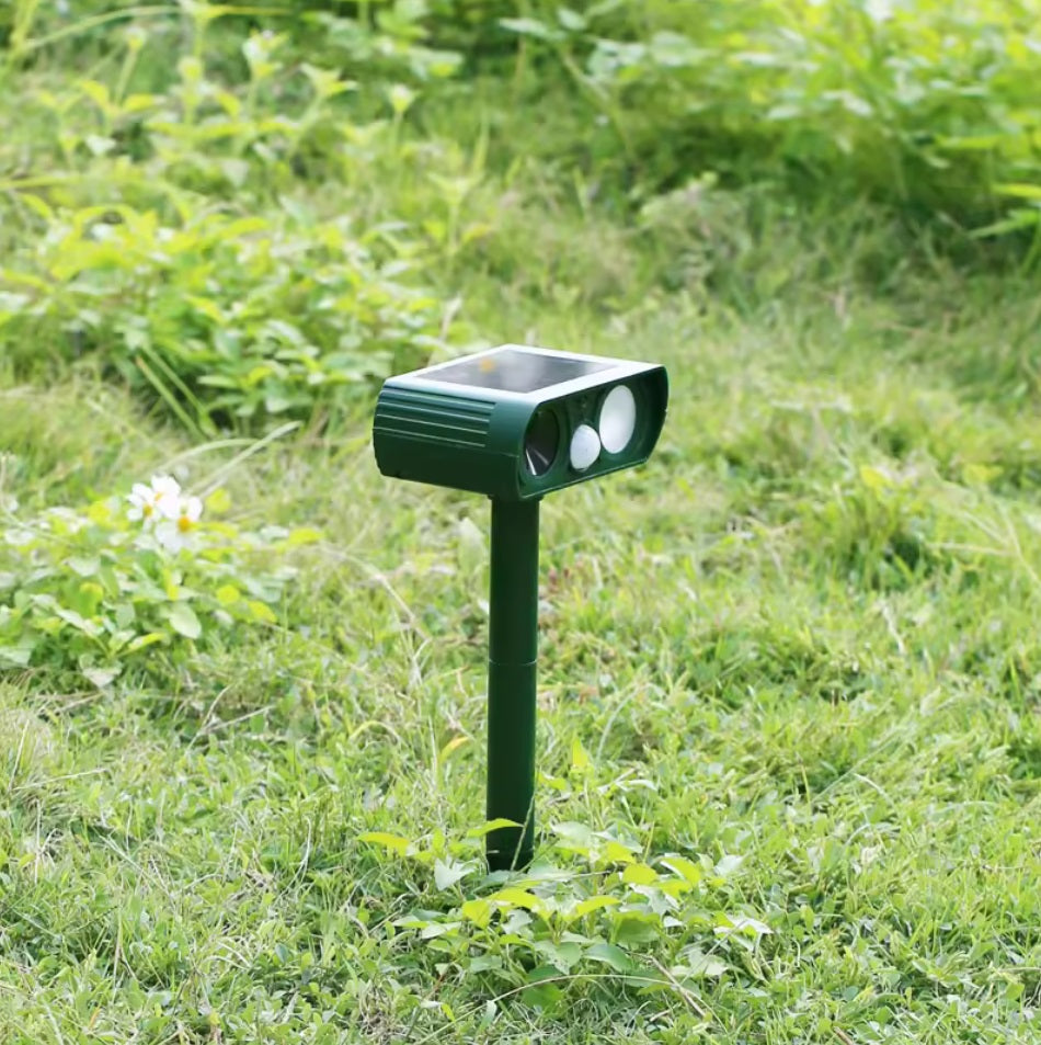 Garden Guardian - Solar Powered Ultrasonic Animal Repellent - Envirobug