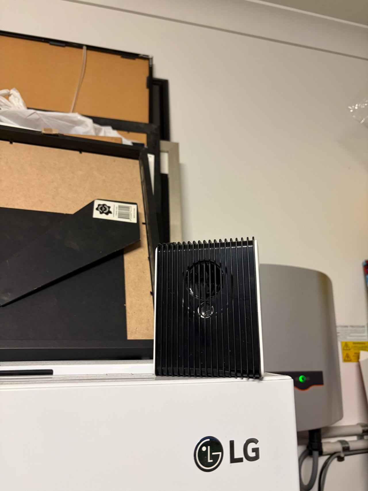 Wireless Rechargeable Ultrasonic Pest Repeller (7-day battery life!) - Envirobug