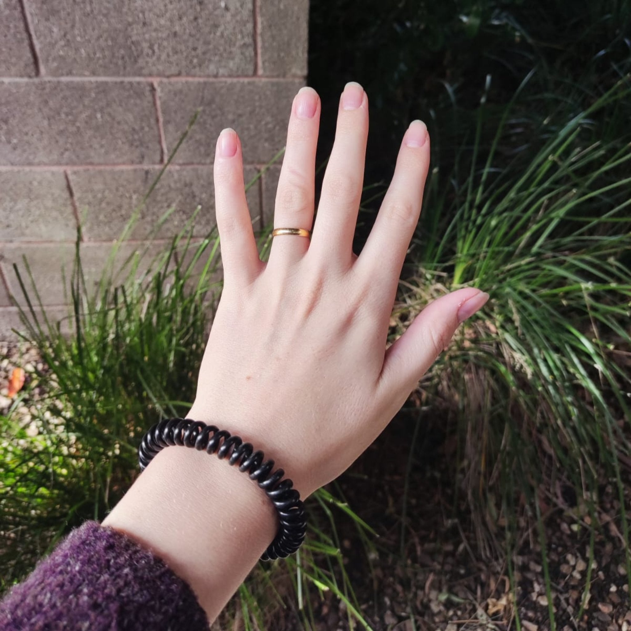 Mozzie Stop: Natural Mosquito Repellent Wristbands (5 Pack) - Envirobug